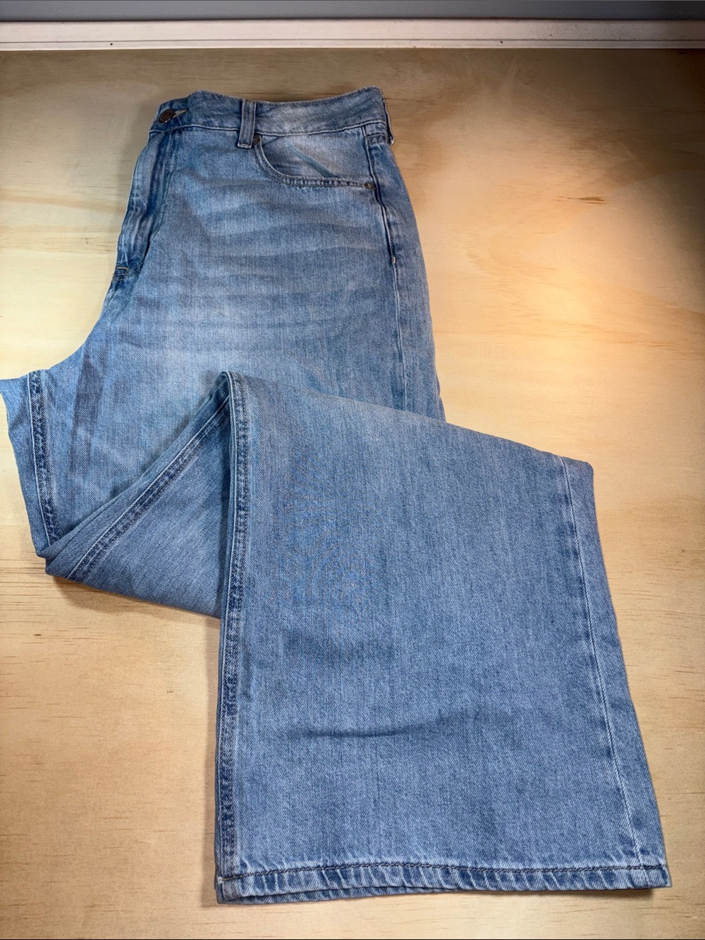 Light Wash Wide Leg High Rise Sz 16 Curvy